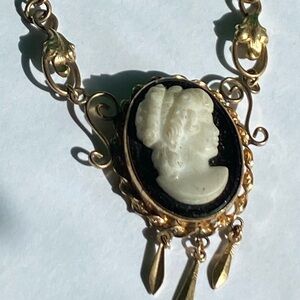 Gold Fill Cameo Necklace